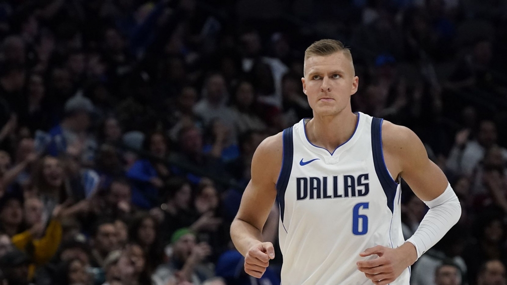 VIDEO: Porziņģim otrais "double-double" pēc kārtas un uzvara pār NBA čempioni