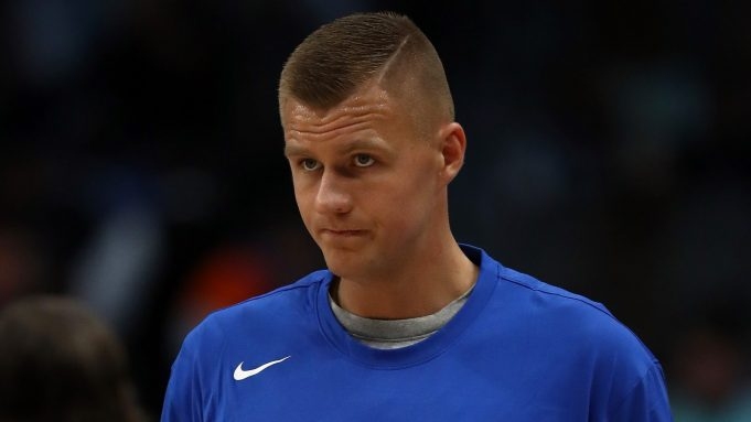 Porziņģim 13 punkti; "Mavericks" pārtrūkst piecu uzvarēto spēļu sērija