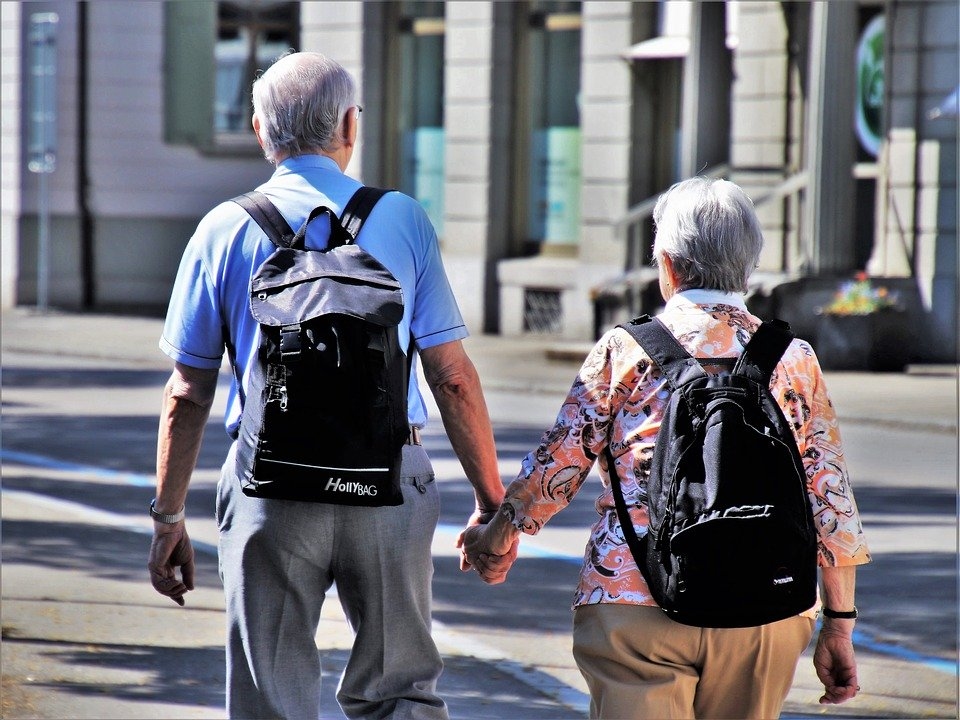 No šī gada vēl par trim mēnešiem palielināts pensionēšanās vecums