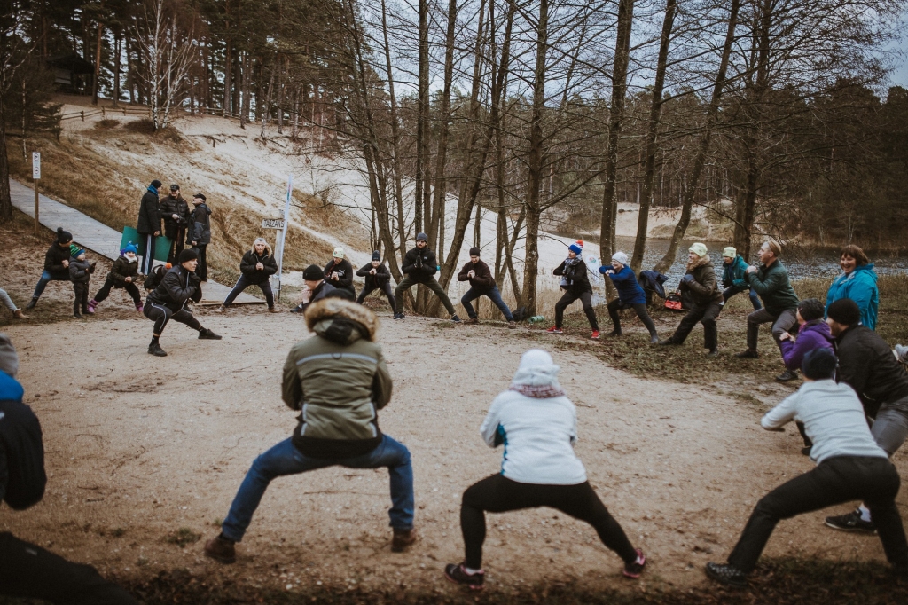 Ziemas peldētāji aicina uz koptreniņu ar Liepājas tenisistiem