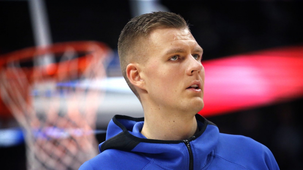 Porziņģis tomēr nedodas laukumā "Mavericks" uzvarā pār "Kings"