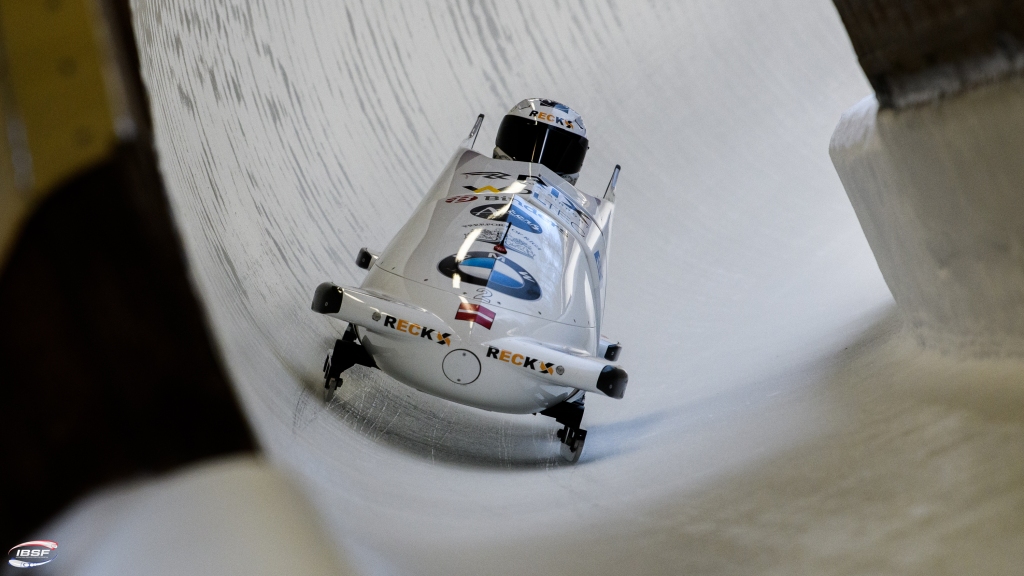 Ķibermanim ar Mikni iespaidīgs starts Siguldā - jauns starta rekords un uzvara