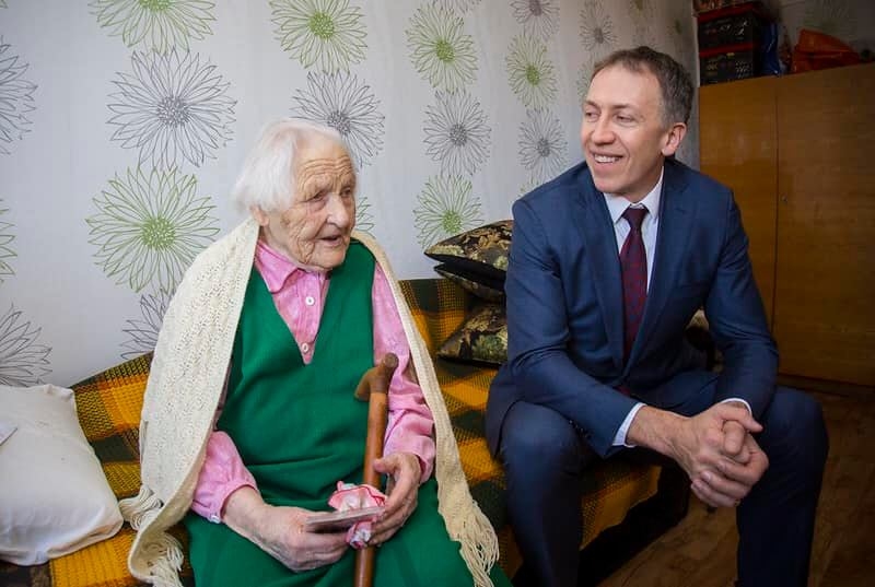 Liepājniece Marija Dēklava svin 106. dzimšanas dienu