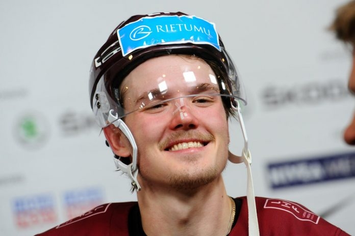 Balcers NHL atgriežas ar rezultatīvu piespēli un zaudējumu