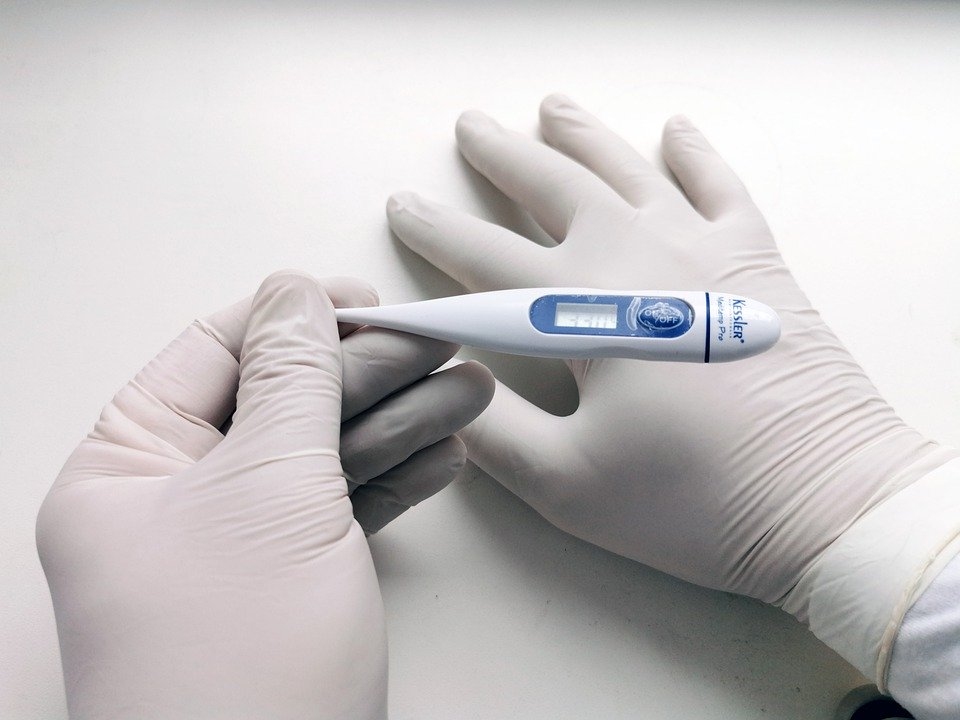 Līdz šim Latvijā aizdomas par "Covid-19" laboratoriski pārbaudītas 87 cilvēkiem; nevienā gadījumā bažas nav apstiprinājušās