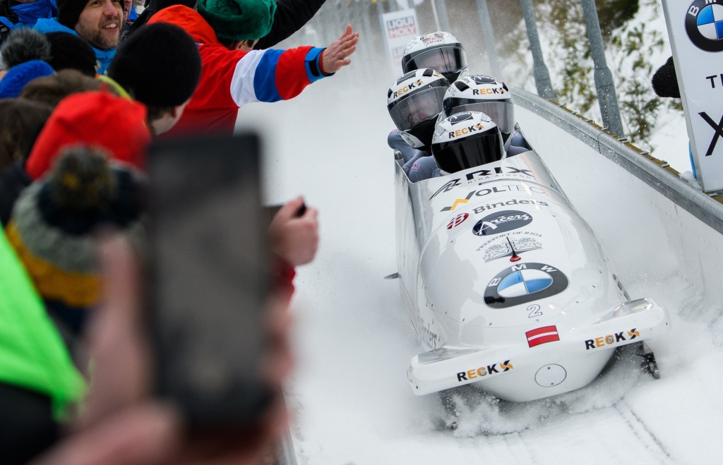 Ķibermaņa bobsleja četrinieks ar Matīsu Mikni sastāvā pasaules čempionātā paliek uzreiz aiz goda pjedestāla