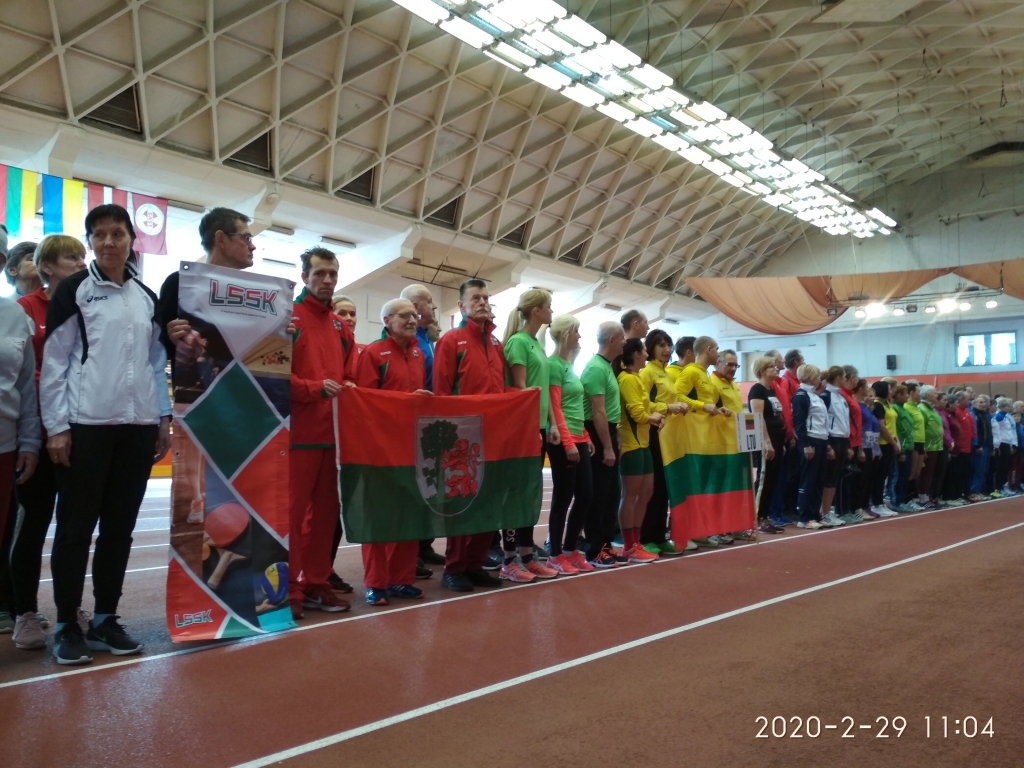 Liepājas veterāniem labi rezultāti vieglatlētikas telpu sacensībās