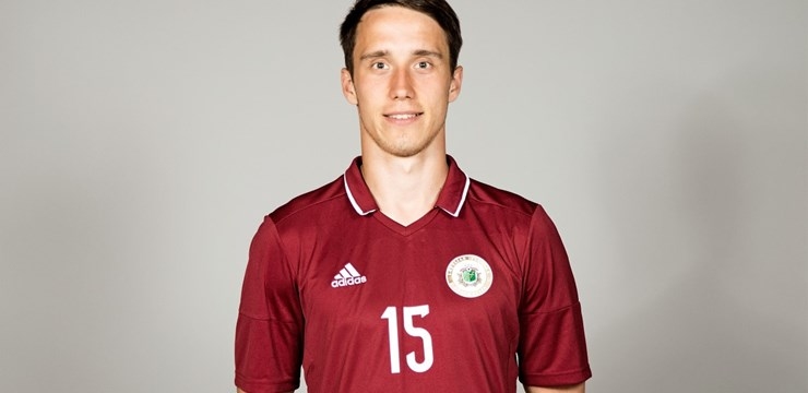 Futbolists Dāvis Ikaunieks ar zaudējumu debitē Čehijas augstākajā līgā