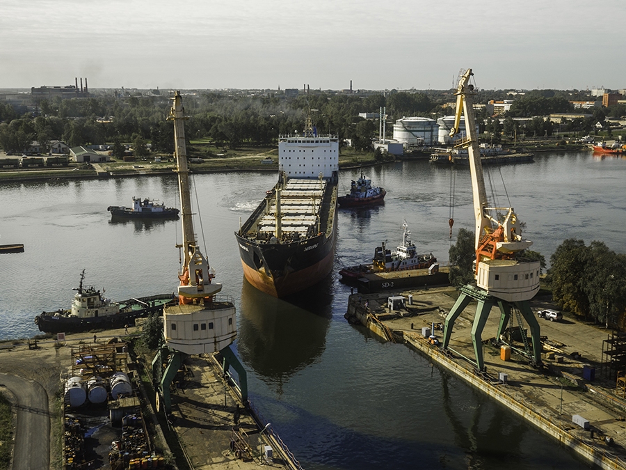 Maksātnespējīgo "Tosmares kuģubūvētavu" iegādājies Liepājas uzņēmums "LZK"