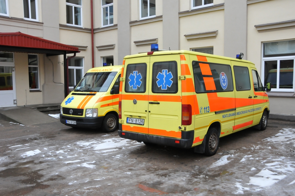 VM: No 27.marta uz laiku ierobežos plānveida veselības aprūpes pakalpojumus visās ārstniecības iestādēs