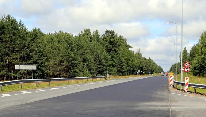 Par 4,79 miljoniem eiro atjaunos Liepājas šosejas posmu