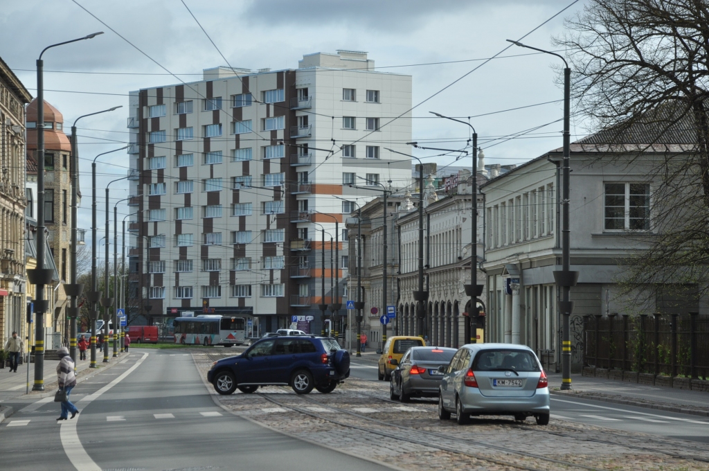 INFOGRAFIKA: Liepājā turpina sarukt ar Covid-19 saslimušo skaits