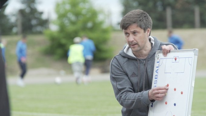 Neilgi pirms sezonas sākuma futbola kluba "Liepāja" galvenā trenera amatu pamet Kaļiņins