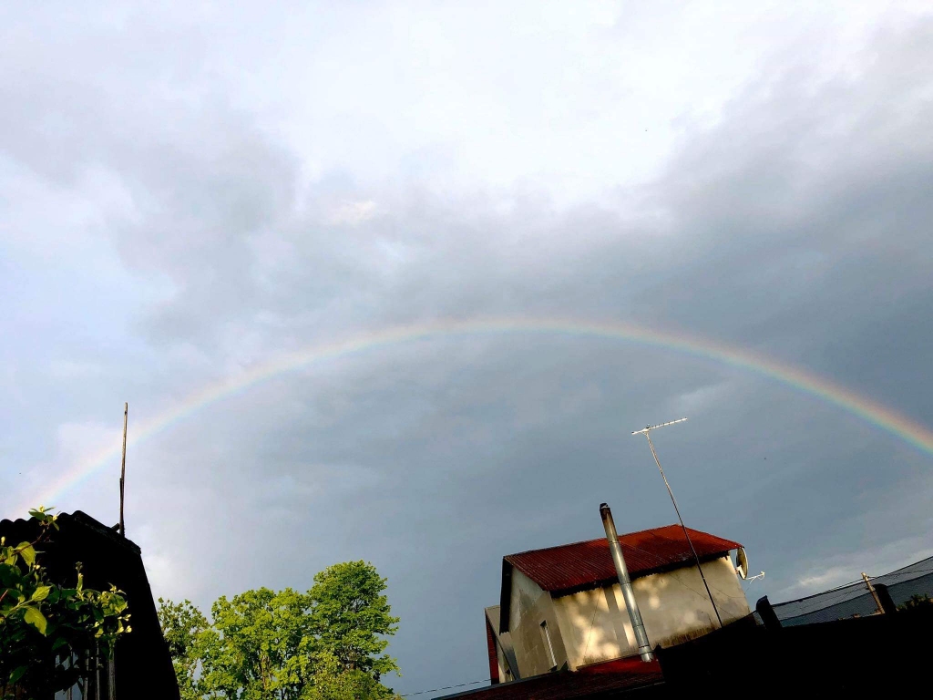 Atbalstīt ar padomu un plecu