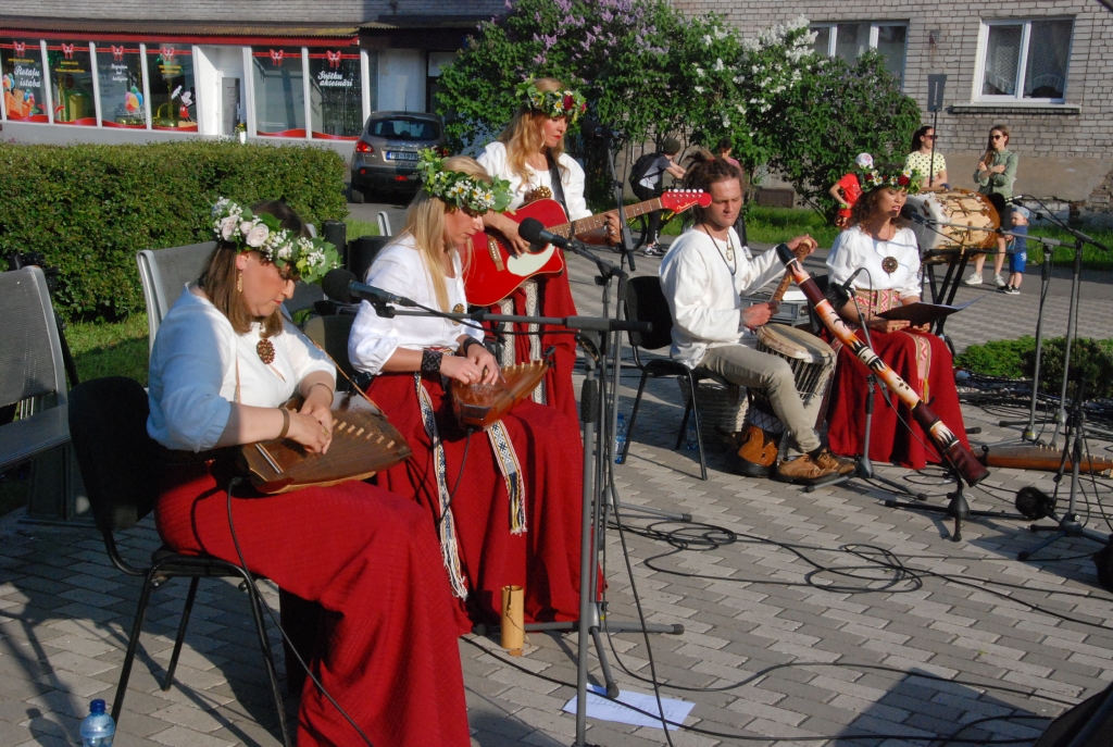 FOTO: Liepājā pie koncertzāles "Lielais dzintars" noslēdzas "Pilsētas serenādes"