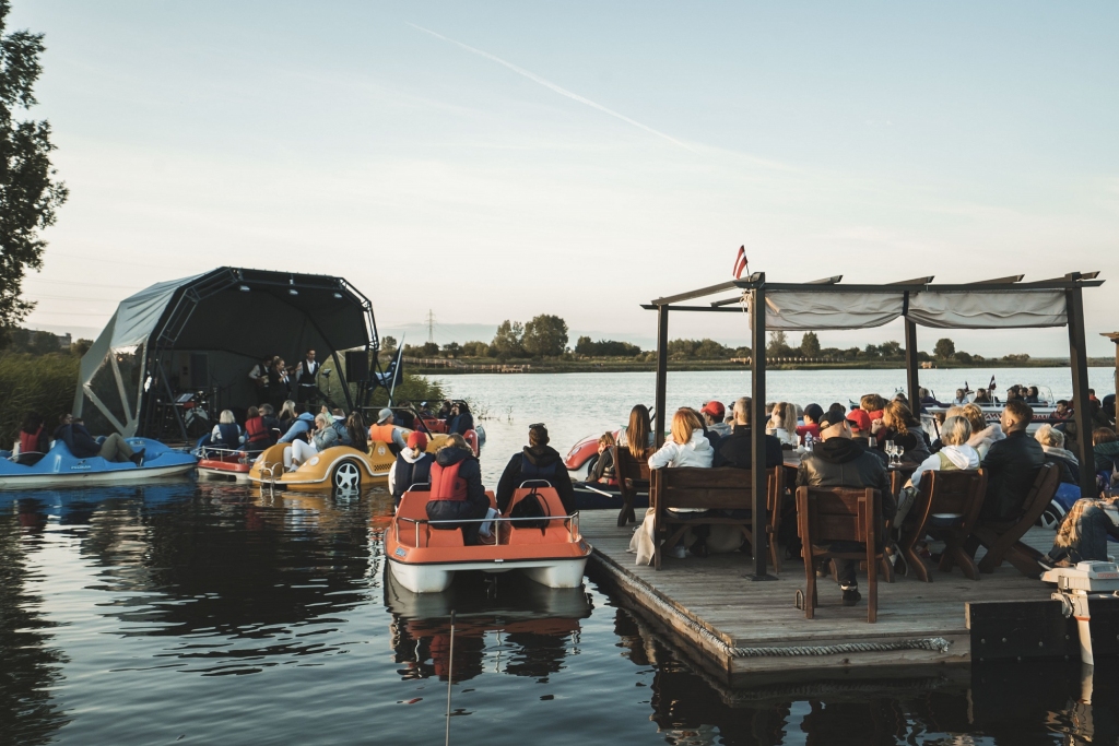 "Liepāja Lake Music" koncertos Liepājas ezerā šovasar uzstāsies populāri mākslinieki