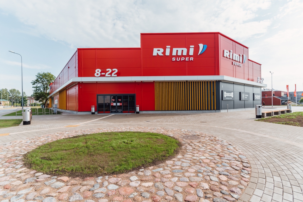 Durvis ver "Rimi" supermārkets Liepājā