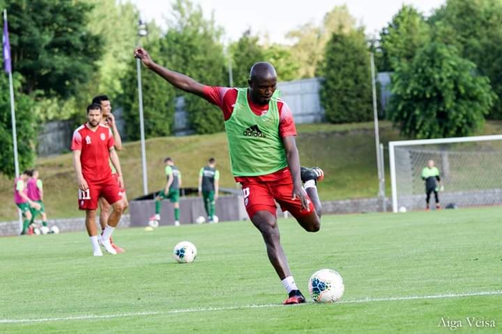 "Riga" futbolisti aptur sezonas sākumā abos mačos uzvarējušo "Liepāju"