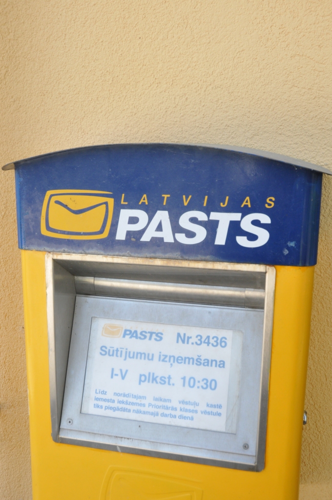 "Latvijas pasts" aicina konkursā "Mans pastnieks" izvēlēties labāko pastnieku