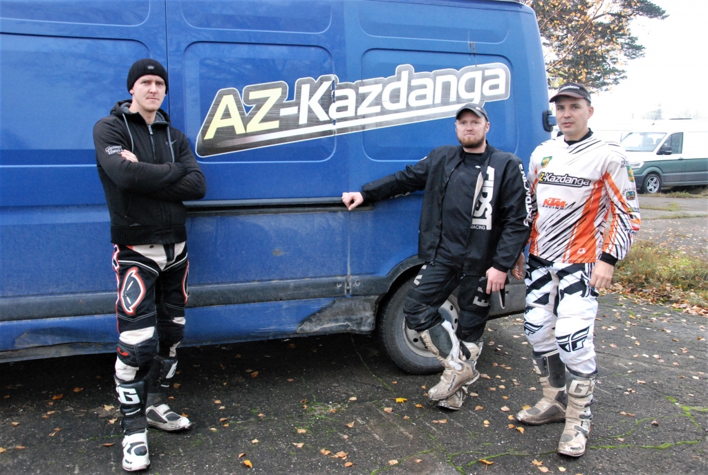 "AZ-Kazdangas" līderi - Selderiņš, Grāmatnieks un Zundovskis - atklāj šosezon sasniegto