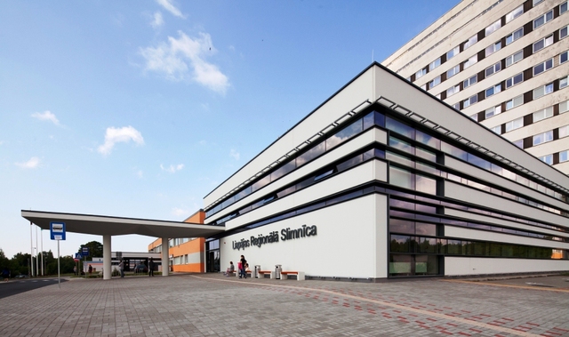 Liepājas Reģionālajā slimnīcā ar Covid-19 saslimuši mediķi