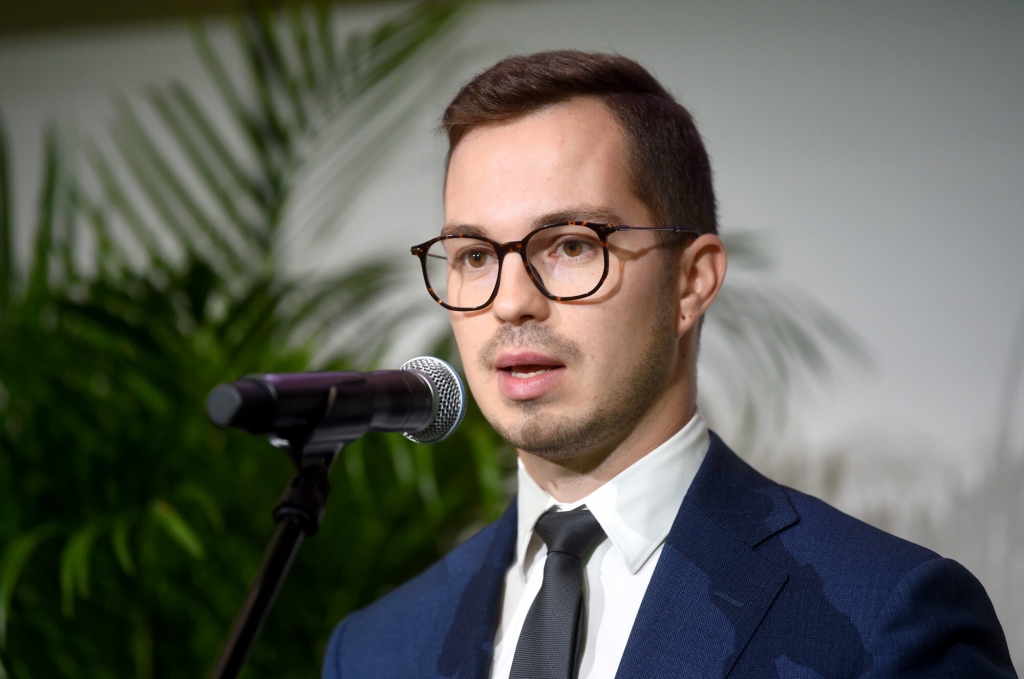 Plešu ievēlē par vides aizsardzības un reģionālās attīstības ministru