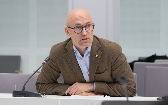 Pavļuts: Lielas vakcīnu piegādes plānots saņemt ātrākais aprīlī