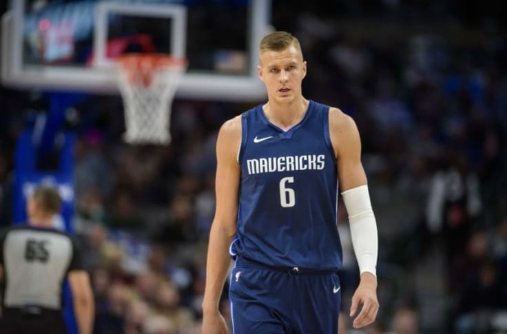 Porziņģim 11 punkti "Mavericks" ceturtajā zaudējumā pēc kārtas