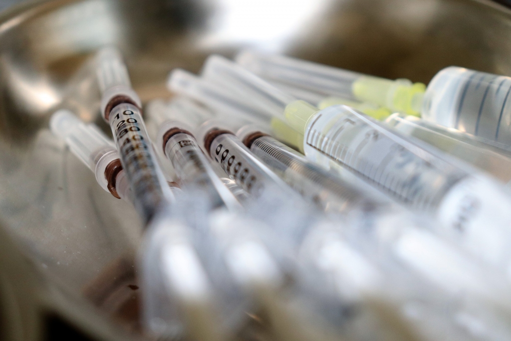 Sociālās aprūpes centru darbinieku vēlme vakcinēties pret Covid-19 zema
