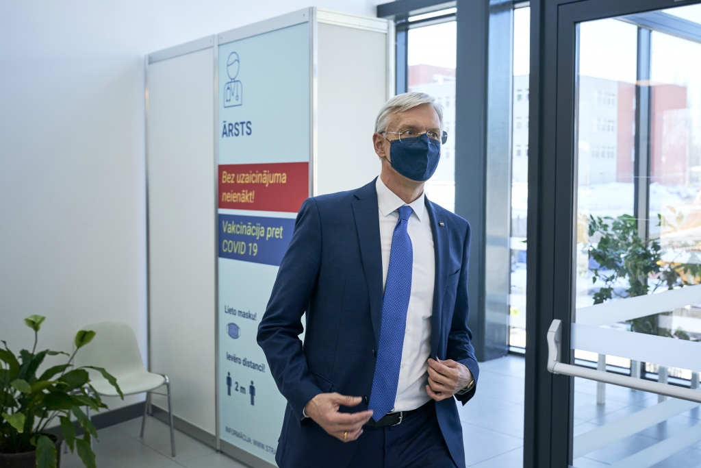 Aptauja: Janvārī Kariņa valdības darba vērtējums sasniedzis zemāko atzīmi tās darbības laikā