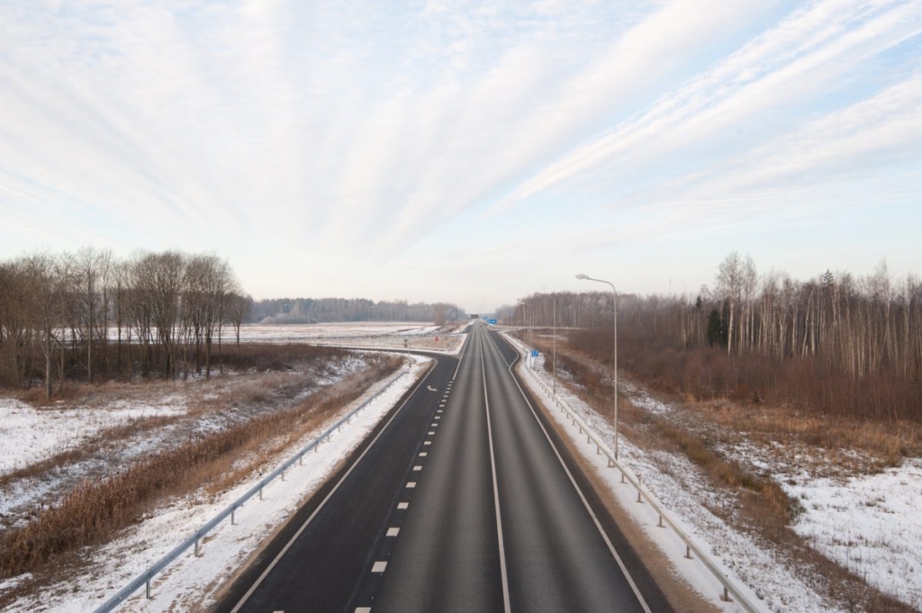 Autovadītāju ievērībai: šorīt apledo Liepāja-Rucava (A11) šoseja