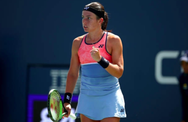 Sevastova uzvar Makheilu un sasniedz Adelaidas WTA 500 turnīra ceturtdaļfinālu