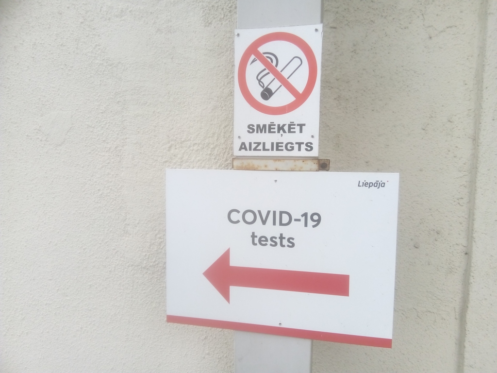 Otrdien veikts rekordliels Covid-19 testu skaits, reģistrēti 639 saslimušie un 21 mirušais