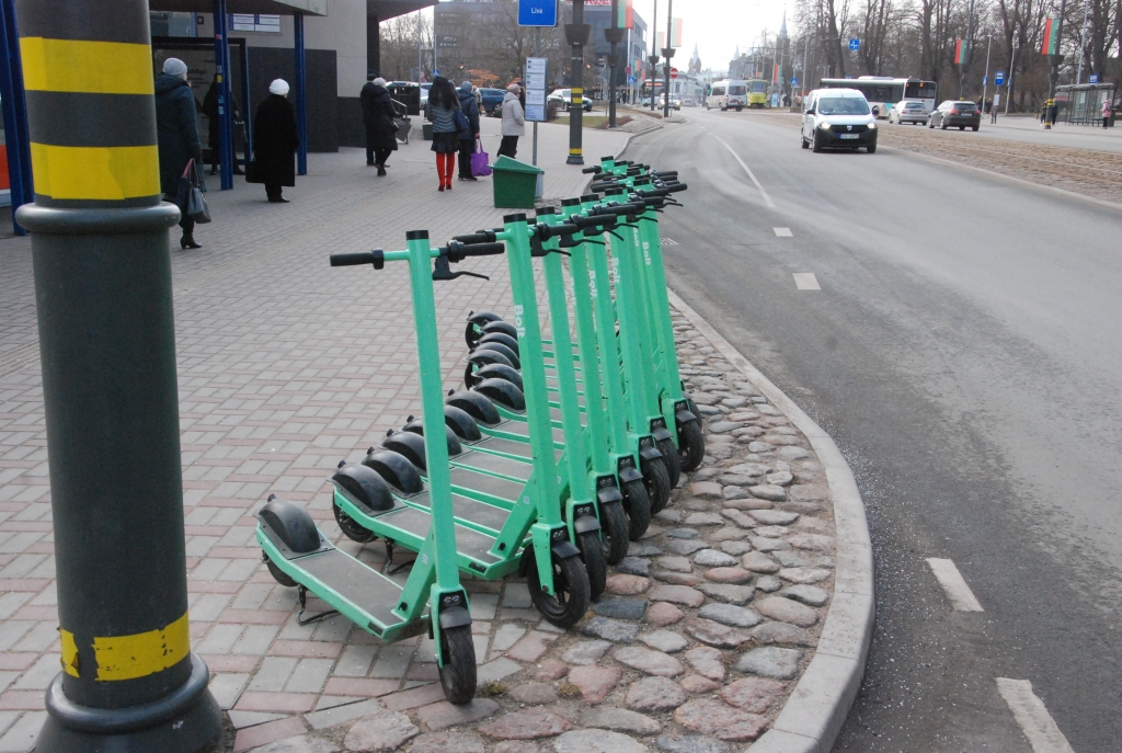 Liepājā atklāj Bolt elektrisko skrejriteņu sezonu