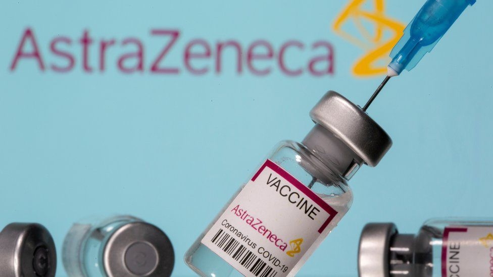 EZA: Asins trombu veidošanās jāuzrāda kā ļoti reta "AstraZeneca" Covid-19 vakcīnas blakne