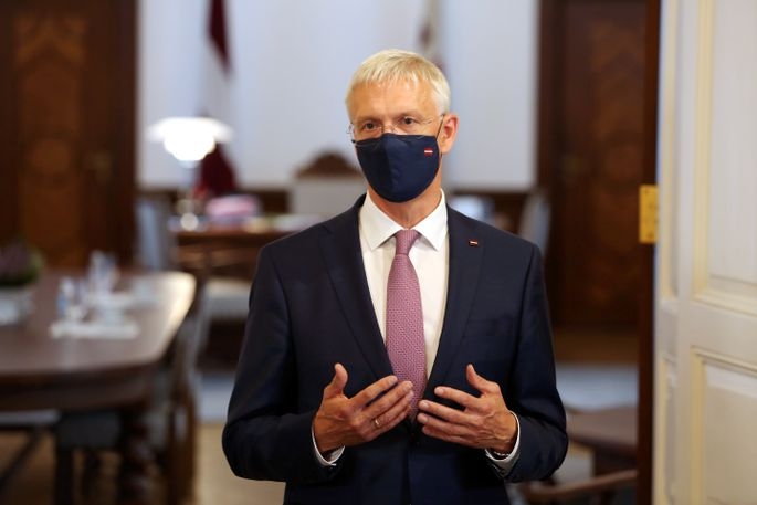 Premjers un finanšu ministrs sāk diskusiju par Covid-19 krīzes valsts atbalsta izbeigšanu