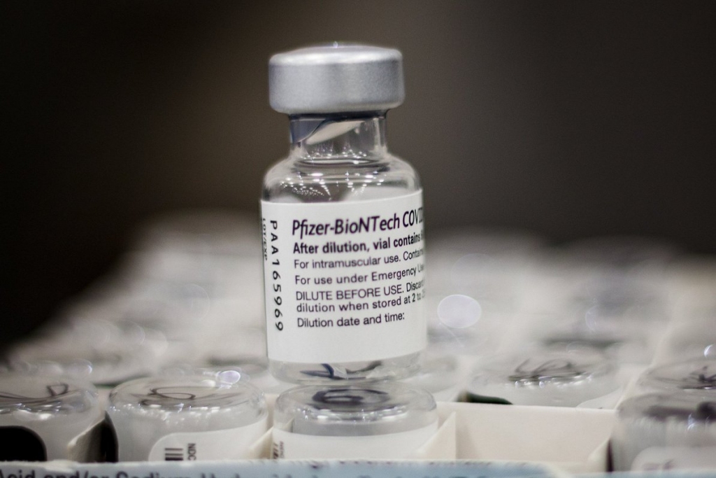 Pirmdien Latvijā saņemtas 79 560 "Pfizer/BioNTech" vakcīnu devas