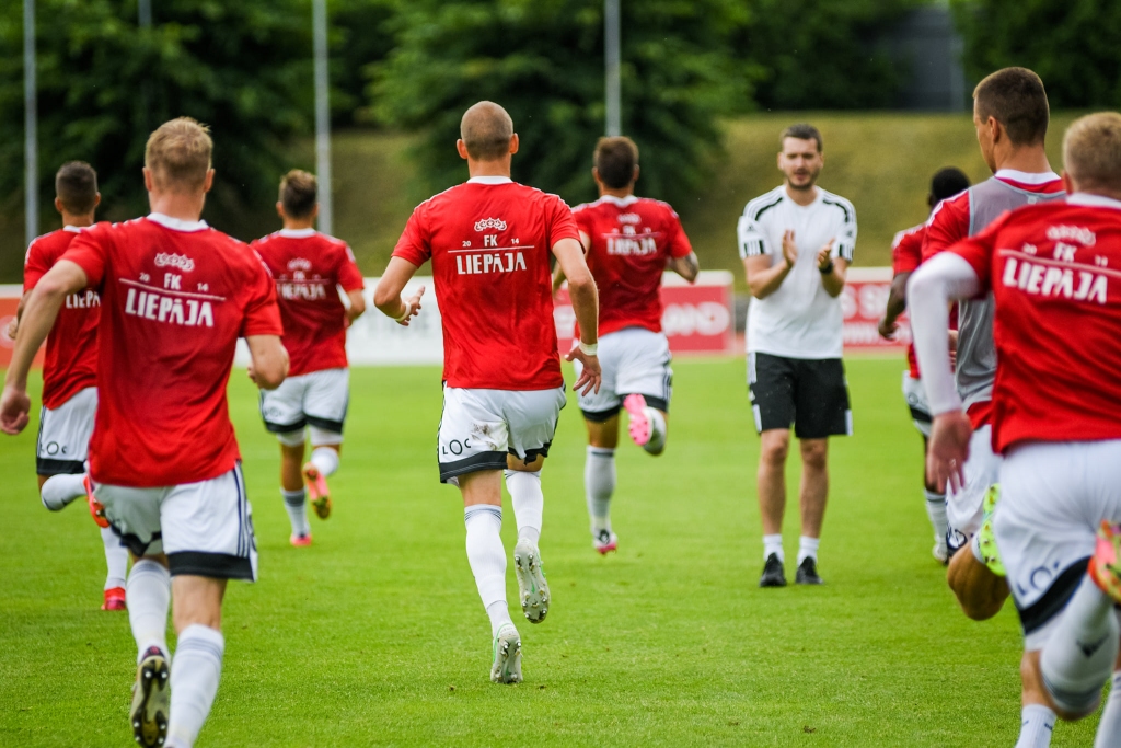 "Liepājas" futbolisti cīnās bezvārtu neizšķirti ar Sofijas CSKA