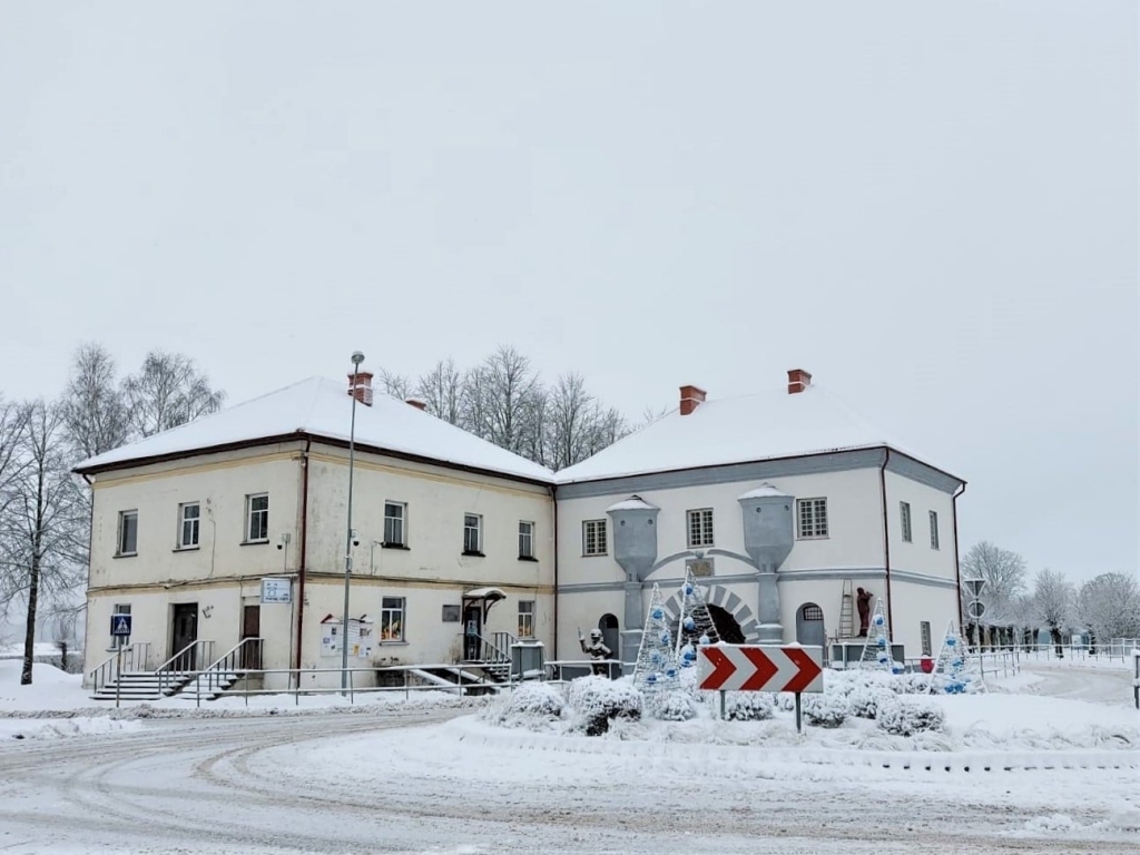 Otrdienas rītā valsts lielāko daļu pārklās sniegs