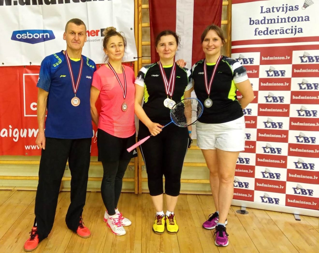 Liepājnieks Guntis Pirktiņš triumfē Latvijas senioru čempionātā badmintonā